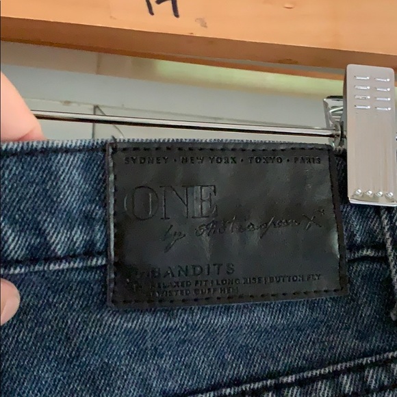 One teaspoon shorts - Picture 4 of 4